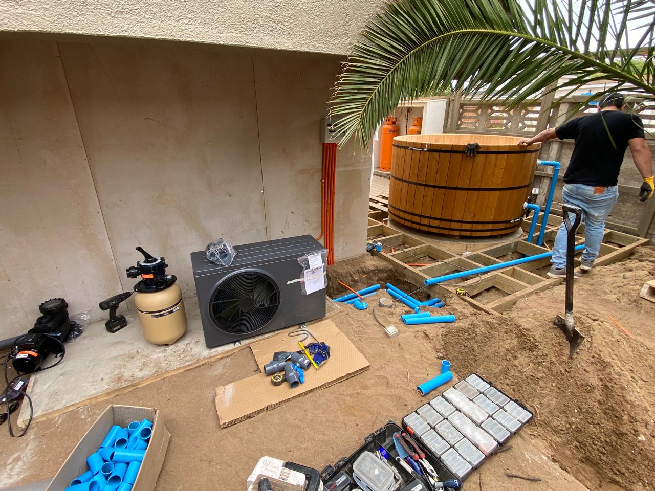 Instalación de Bombas de Calor , piscinas, spa, saunas, tinaja, tina, jacuzzi Hot Tub